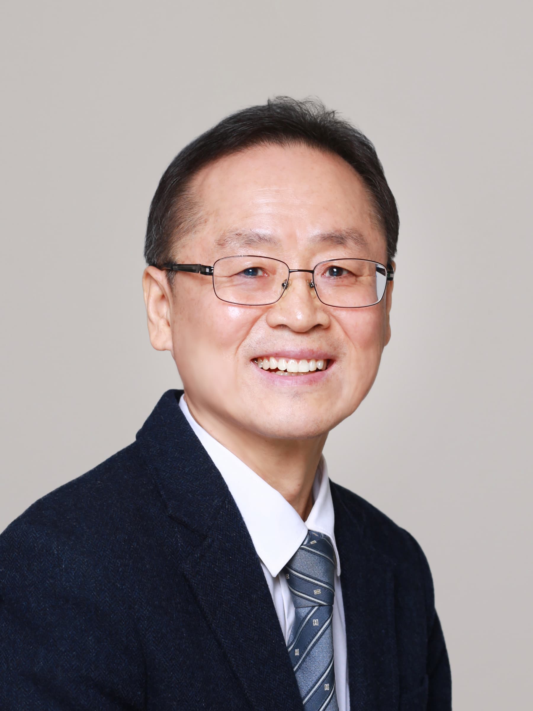 Jong-woo Lee