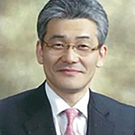Hyung-myung Park