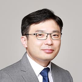 Dong-woo Shin
