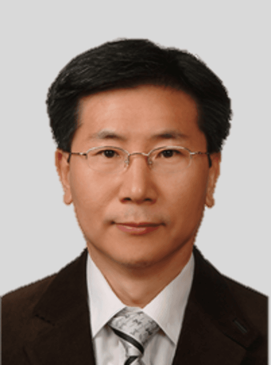 조재신